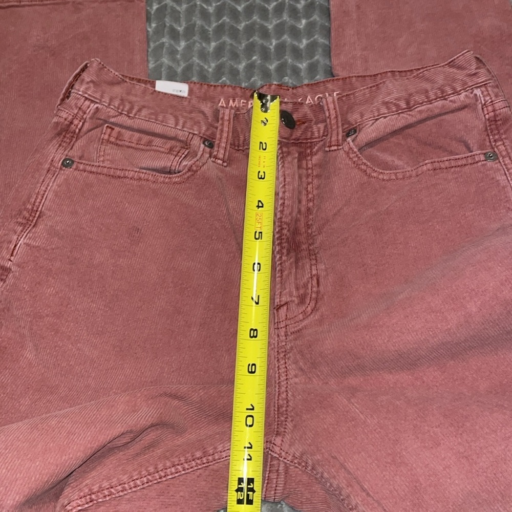 American Eagle Mom Jean Corduroy Super Stretch Pants. Size 6. Terra Cotta. - Picture 9 of 9
